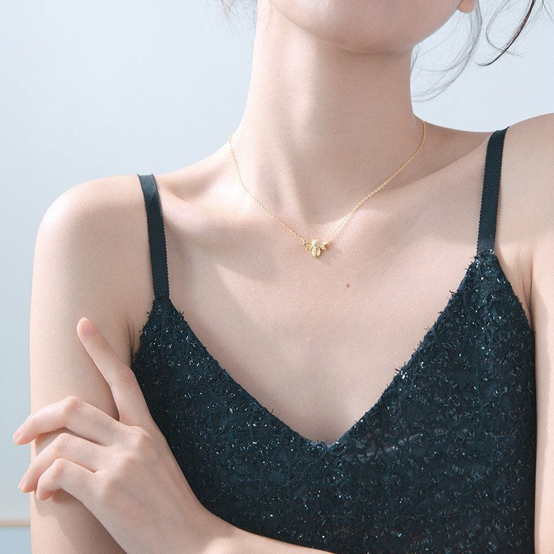 Golden Bee Charm Necklace Beezzit