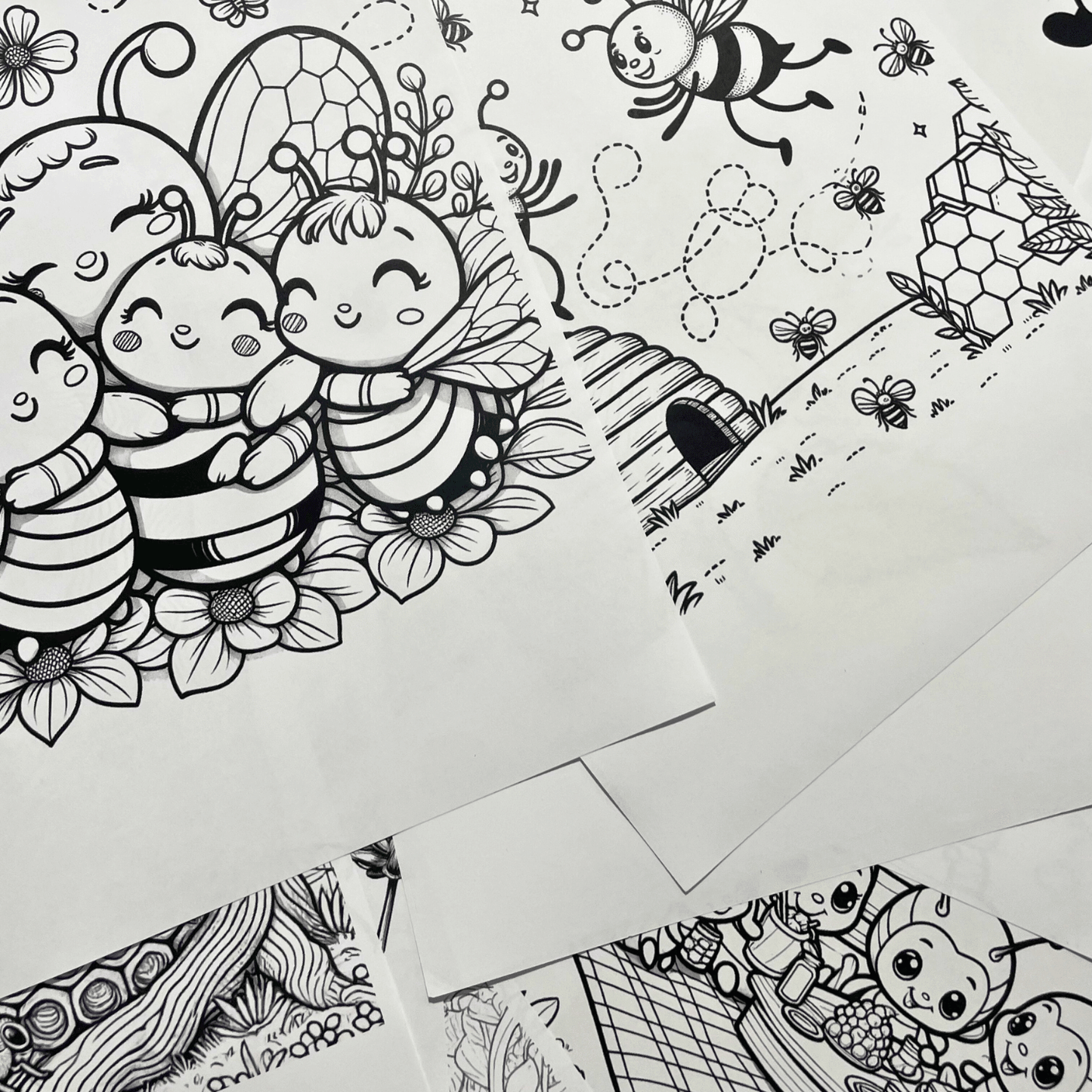 Bee coloring book club Beezzit