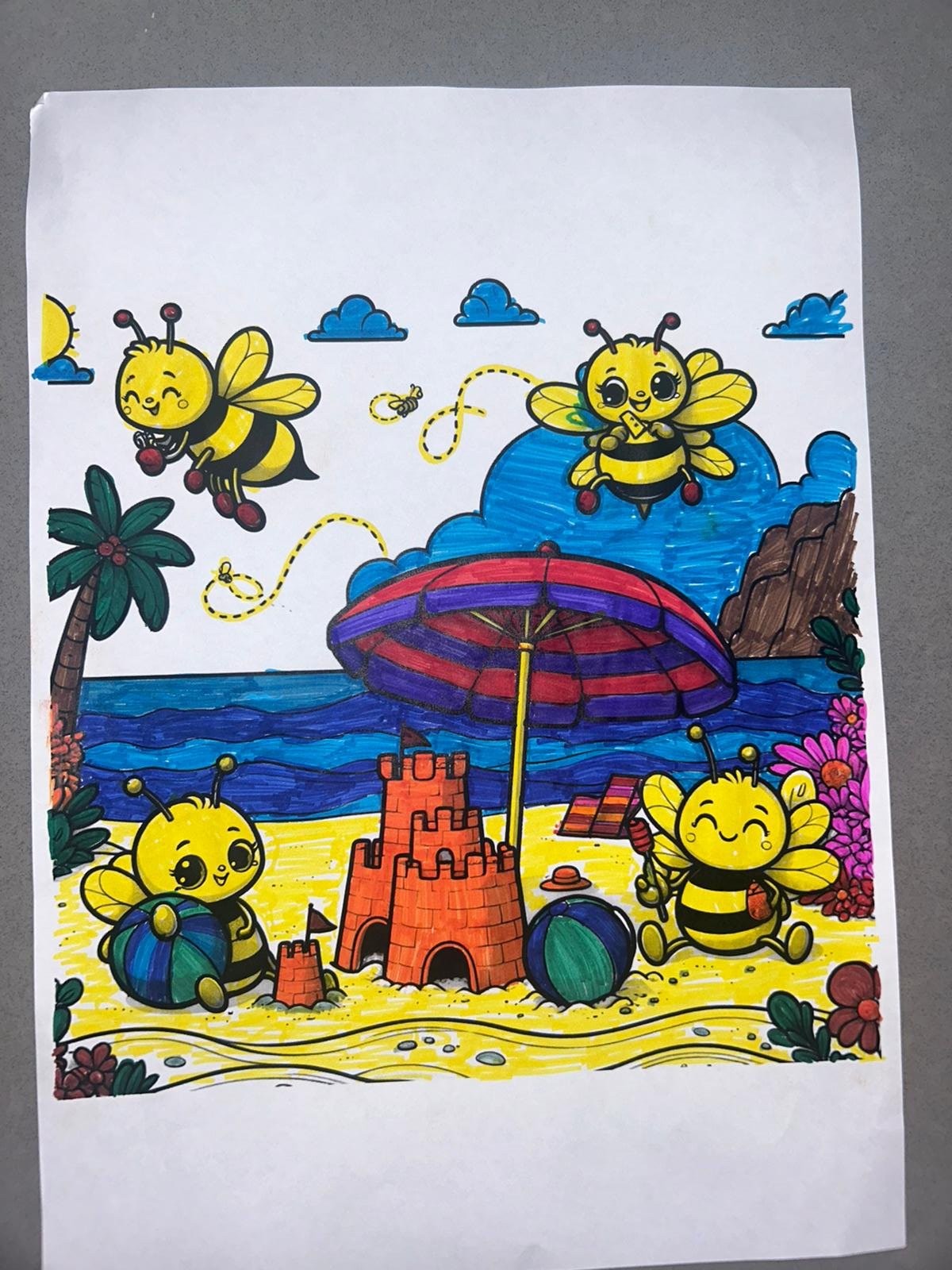 Bee coloring book club Beezzit