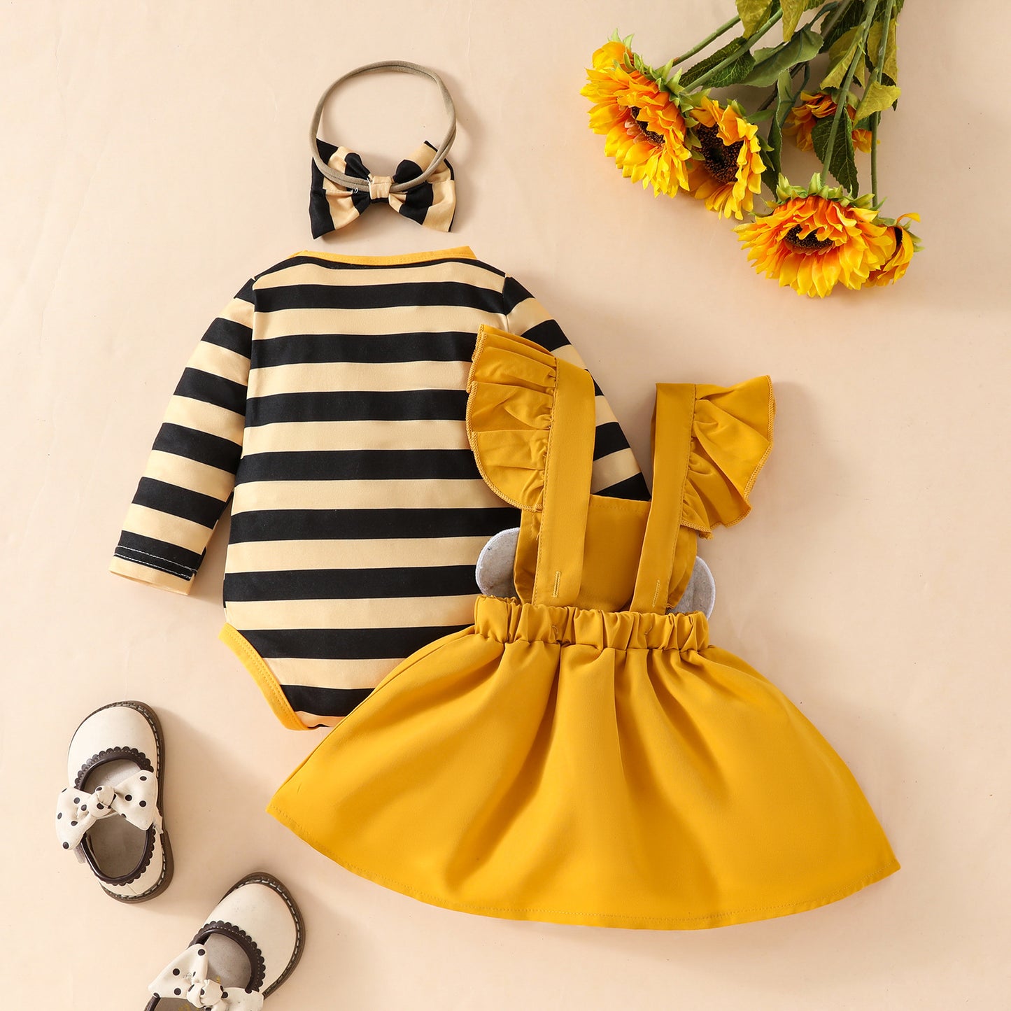 Bee Baby Outfit Set Beezzit