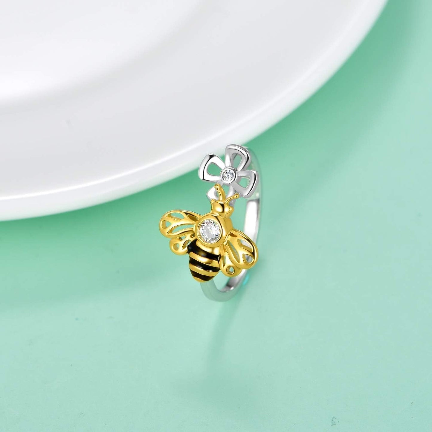 Bumble Bee Ring Beezzit