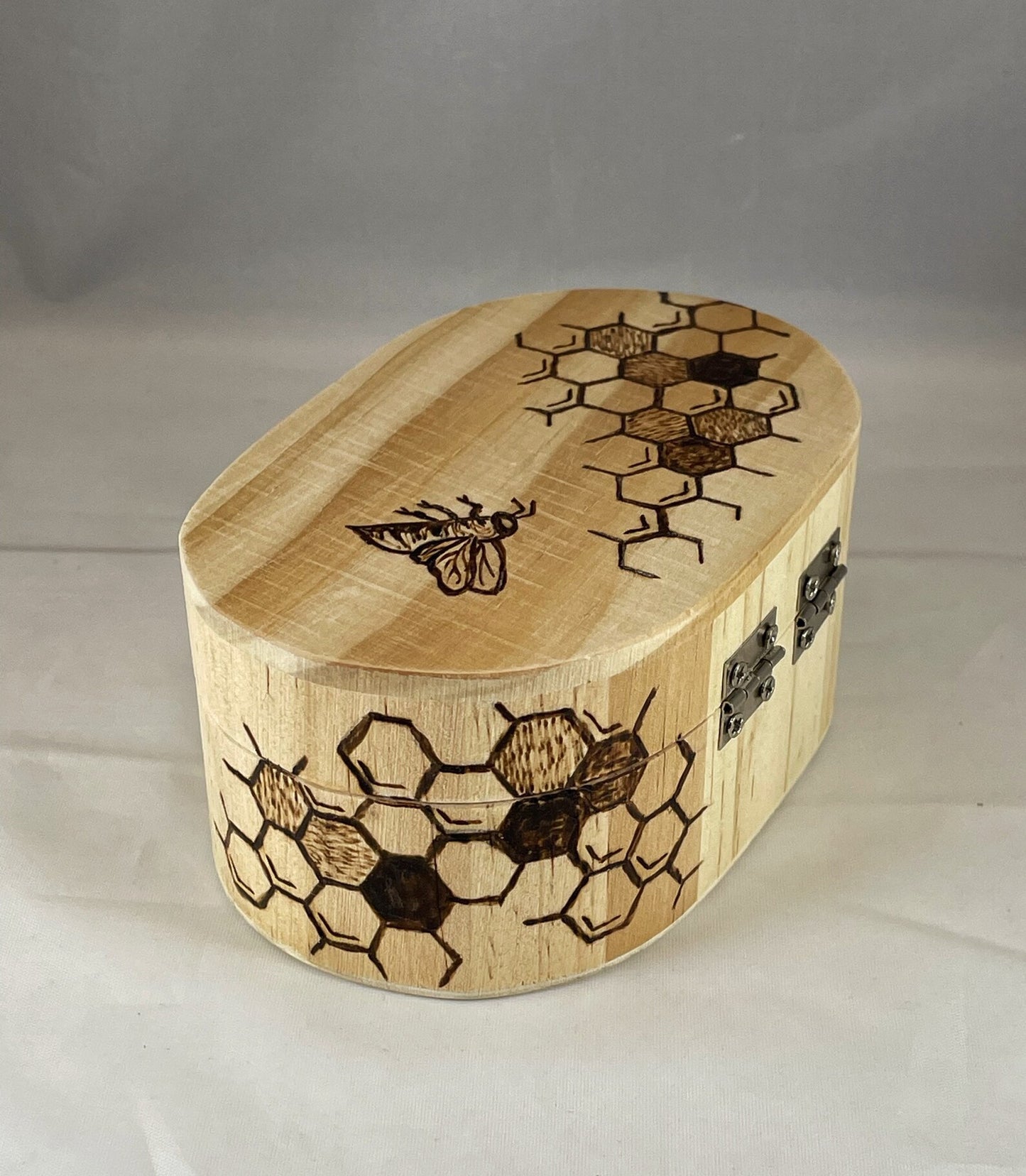 Honeybee Jewelry Box Beezzit