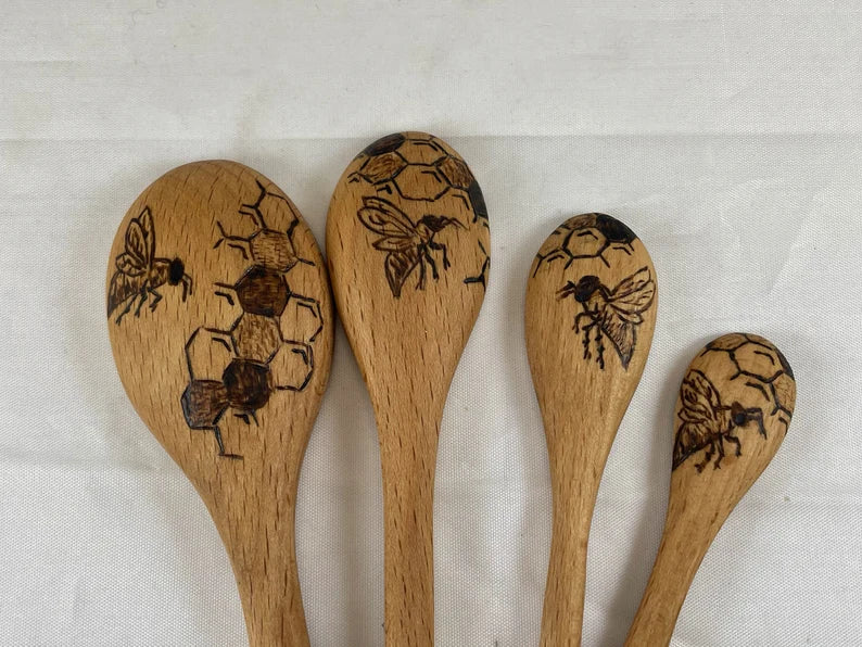 Bee Measuring Spoon Set Beezzit